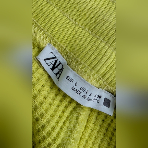 Zara Green Tapered Joggers with Elastic Cuffs - Picture 3 of 4